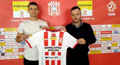 Kamil Słaby po ponad siedmiu latach ponownie zagra w Apklan Resovii (fot. Apklan Resovia)