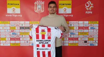 Olivier Podhorin podpisał umowę z Apklan Resovią (fot. Apklan Resovia)