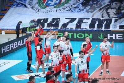 Asseco Resovia Rzeszów po zaciętym meczu pokonała MKS Będzin (fot. Patryk Górecki)