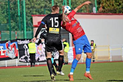 Kacper Piechniak (na zdjęciu, z prawej) ponownie zagra w Stali Stalowa Wola (fot. Radosław Kuśmierz)