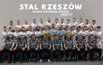 Oto kadra Stali Rzeszów na rundę wiosenną w 2 lidze. (fot. Stal Rzeszów)