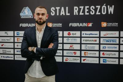 Obrońca na dłużej w Stali Rzeszów!