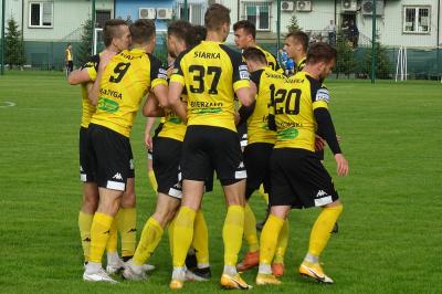 Siarka Tarnobrzeg pokonała Podlasie Biała Podlaska 3-2. (fot. Marek Jedynak)