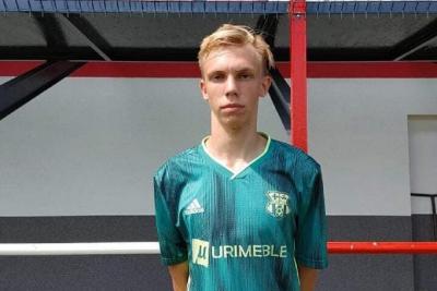 Bramkarz Krystian Maniecki (na zdjęciu) zdobył gola w meczu z Polonią Przemyśl. (fot. archiwum)