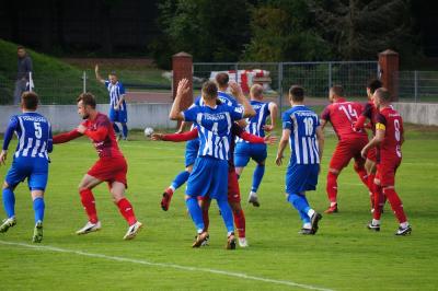 WATKEM Korona Rzeszów po raz drugi z rzędu nie utrzymała dwubramkowej przewagi. (fot. Kuba Noworól)