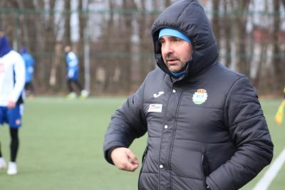 Na zdjęciu trener Igloopolu Dębica Łukasza Cabaj (fot. facebook.com/igloopol.debica.oficjalny)