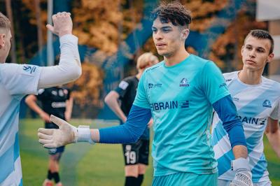 Kacper Ważny najbliższy sezon spędzi w Wisłoce Dębica. (fot. Akademia Stali Rzeszów)