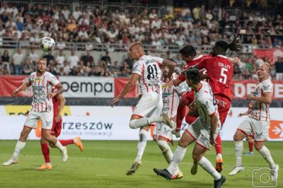 Ruben Hoogenhout nie będzie dostępny przez najbliższy miesiąc. (fot. Resovia)