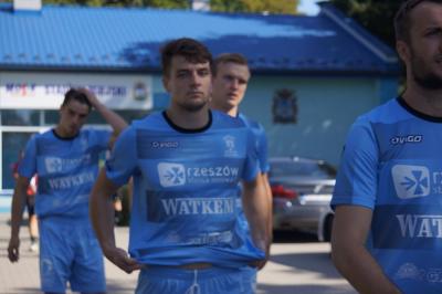 Jakub Konefał twierdzi, że kwestie finansowe z Koronie Rzeszów się stabilizują. (fot. Kuba Noworól)