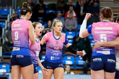 Developres Bella Dolina Rzeszów wygrała 3-2 z Vasasem Budapeszt! (fot. Develorpes Rzeszów)