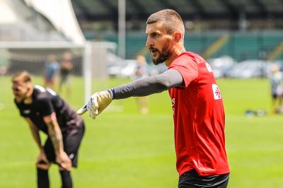 Dorian Frątczak przeniesie się z Wisły Kraków do Resovii? Dziś zagrał w sparingu rzeszowskiej drużyny ze Stalą Stalowa Wola.