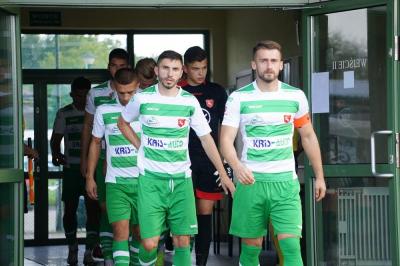 Sześciu zawodników oficjalnie pożegnało się z trzecioligowcem!