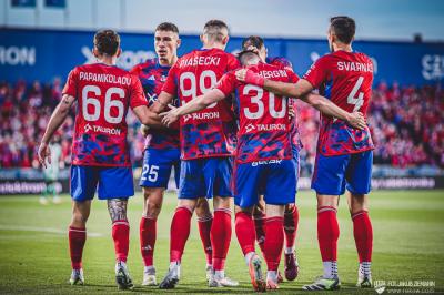 Raków Częstochowa zagra w ostatniej rundzie eliminacji do Ligi Mistrzów! (fot. Jakub Ziemianin)