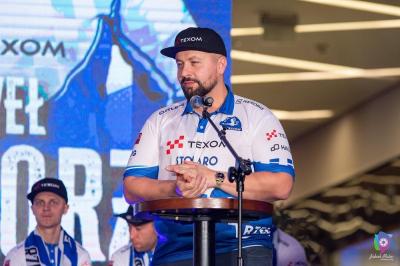 Paweł Piskorz pozostanie menedżerem Texom Stali Rzeszów w sezonie 2024! (fot. Jakub Malec)