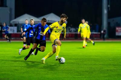 Patryk Zieliński nie będzie dłużej grał w Ekoball Stali Sanok! (fot. Tomasz Sowa)