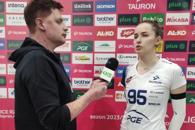 Magdalena Jurczyk cieszy się z awansu do półfinału Pucharu Polski! (fot. własne)