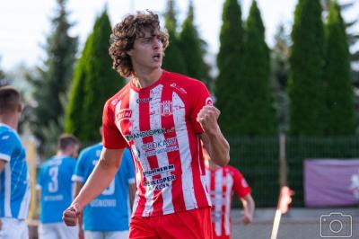 Jakub Maćkowiak piłkarzem Błękitnych Ropczyce (fot. P. Golonka/ Resovia)