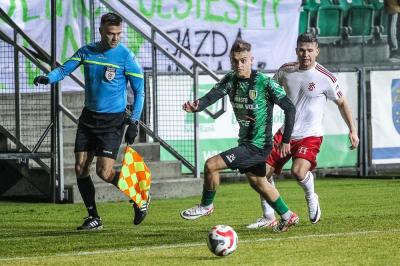 Weekendowe mecze piłkarskie: od Ekstraklasy do 4 ligi [WYNIKI]