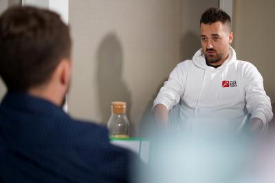 Radosław Gerlach (na zdjęciu z prawej) jest kandydatem do Rady Miasta Rzeszowa.