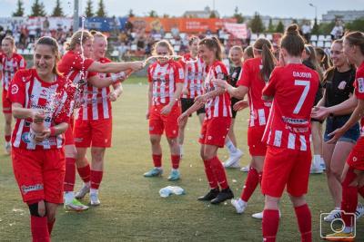 Piłkarki Resovii z licencją na grę w Ekstralidze w sezonie 2024/25 (fot. P. Golonka/ Resovia)