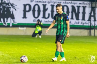 Stalówka zremisowała z Wartą Poznań. Patryk Zaucha (na zdjęciu) musiał opuścić boisko w pierwszej połowie (fot. Daniel Tracz/ Stal Stalowa Wola)
