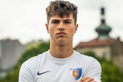 Jakub Saj nowym piłkarzem Karpat Krosno (fot. Konrad Kwolek/ Karpaty Krosno)