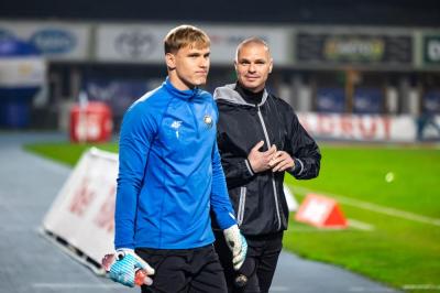 Kamil Beszczyński nie będzie dłużej trenerem bramkarzy w Stali Mielec (fot. FKS Stal Mielec)