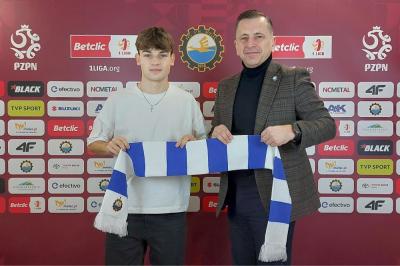 Jakub Kowalski wypożyczony do Stali Mielec (fot. FKS Stal Mielec)
