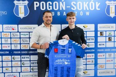Szymon Serwiński nowym piłkarzem Pogoni-Sokoła Lubaczów (fot. Pogoń-Sokół Lubaczów)