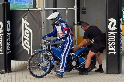 Matej Zagar we wtorek trenował na torze w Krośnie! (fot. własne)