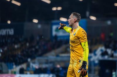 Maciej Gostomski przedłużył umowę ze Stalą Mielec (fot. FKS Stal Mielec)