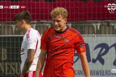 Skrót meczu ŁKS Łódź - Bruk-Bet Termalica Nieciecza 2-1 (fot. YouTube / TVP Sport)