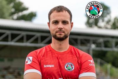 Jakub Tabor wrócił na boisko. Doświadczony pomocnik będzie grał w A-klasie (fot. Crasnovia Krasne)