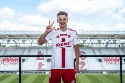 Kacper Prusiński zamienił Hutnik Kraków na ŁKS Łódź (fot. Wiktor Zajkiewicz / lkslodz.pl)