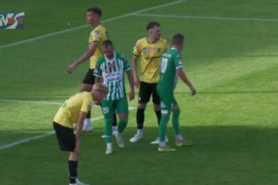 Skrót meczu Siarka Tarnobrzeg - Wisłoka Dębica 1-0 (fot. YouTube / iTV WISŁA Telewizja Internetowa)