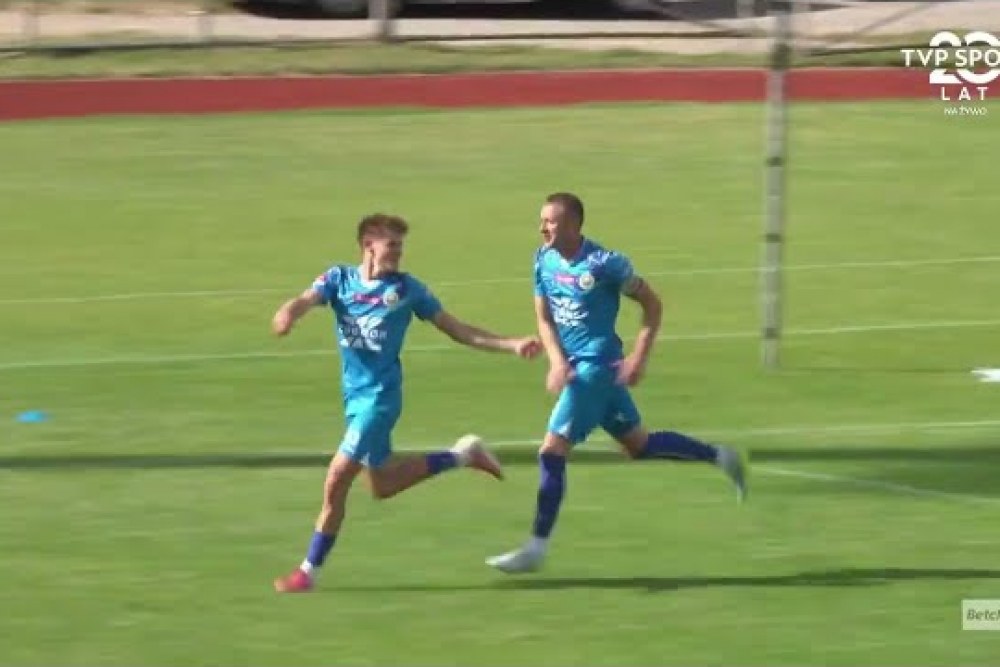SKRÓT MECZU: Znicz Pruszków - Hutnik Kraków 4-2 [WIDEO]