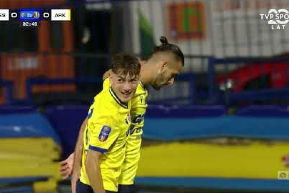 SKRÓT MECZU: Resovia - Arka Gdynia 0-4 [WIDEO]