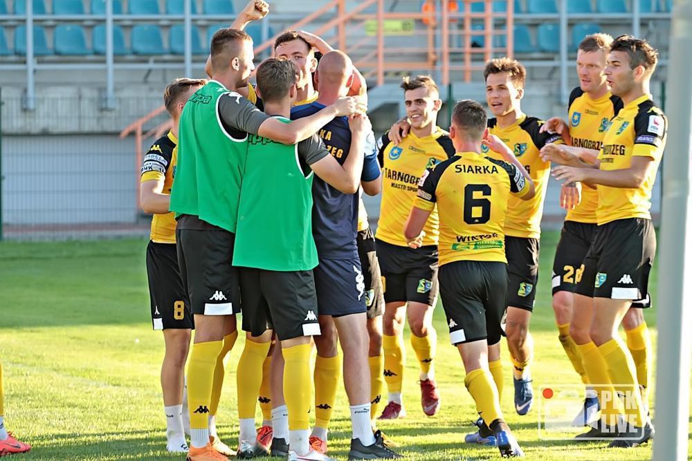 Lider nadal niepokonany (fot. Radek Kuśmierz)