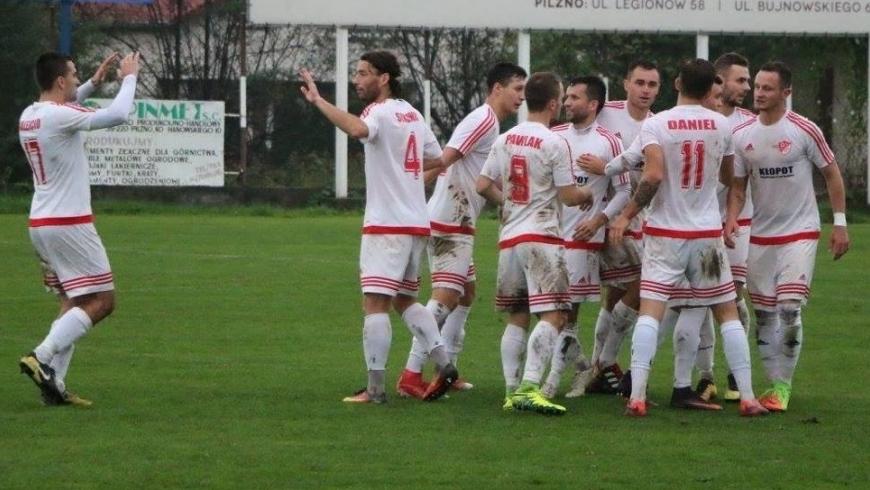 fot. ks-wiazownica.futbolowo.pl