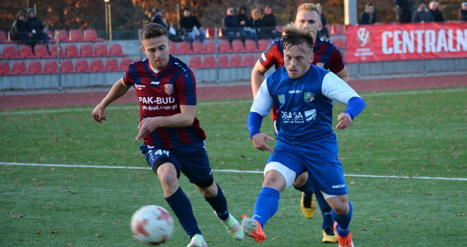 Dominik Zakrzewski(po lewej) to kolejny zawodnik testowany przez Stal Rzeszów (fot. wartagorzow.pl)