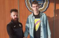 Pomocnik wzmocnił Hutnika!