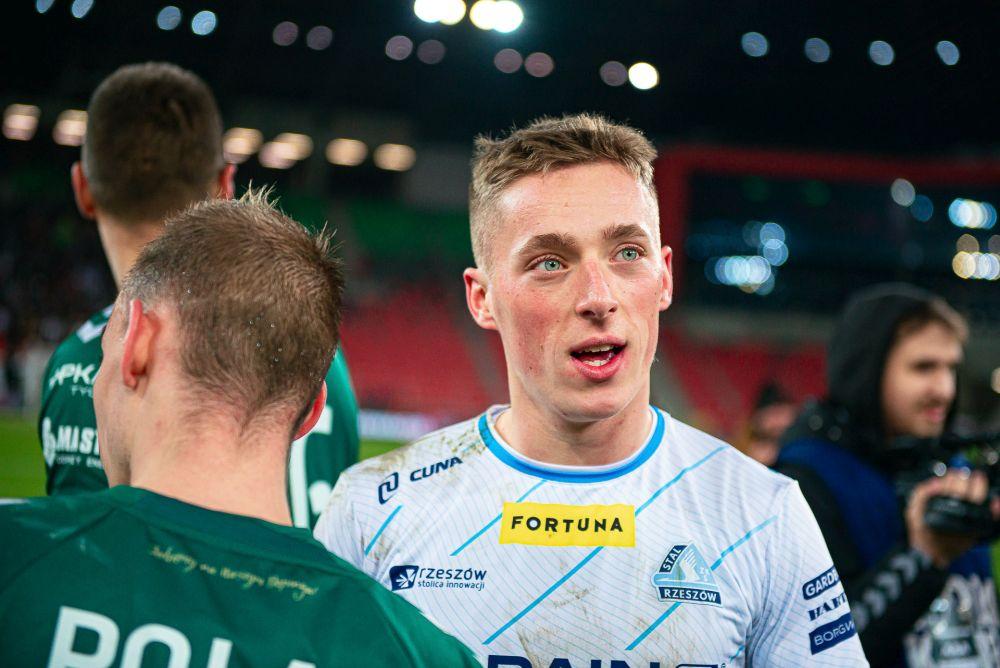 Krystian Wachowiak zostaje w Stali Rzeszów do 2025 roku (fot. Robert Skalski/ Stal Rzeszów)