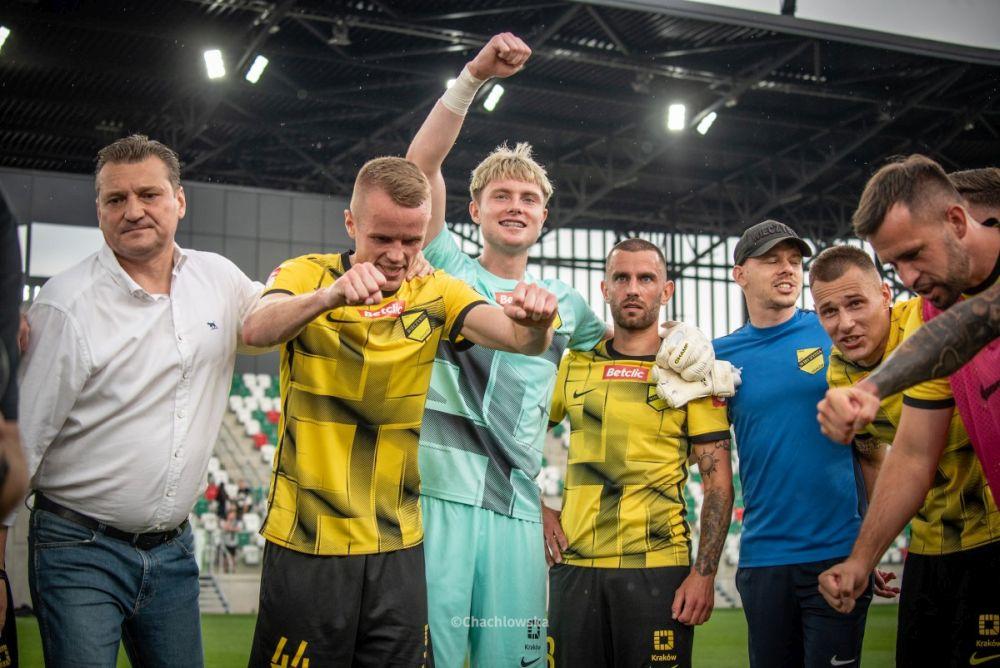 Wieczysta Kraków nie dała szans Polonii Warszawa (fot. @Chachlowka/ Wieczysta Kraków)