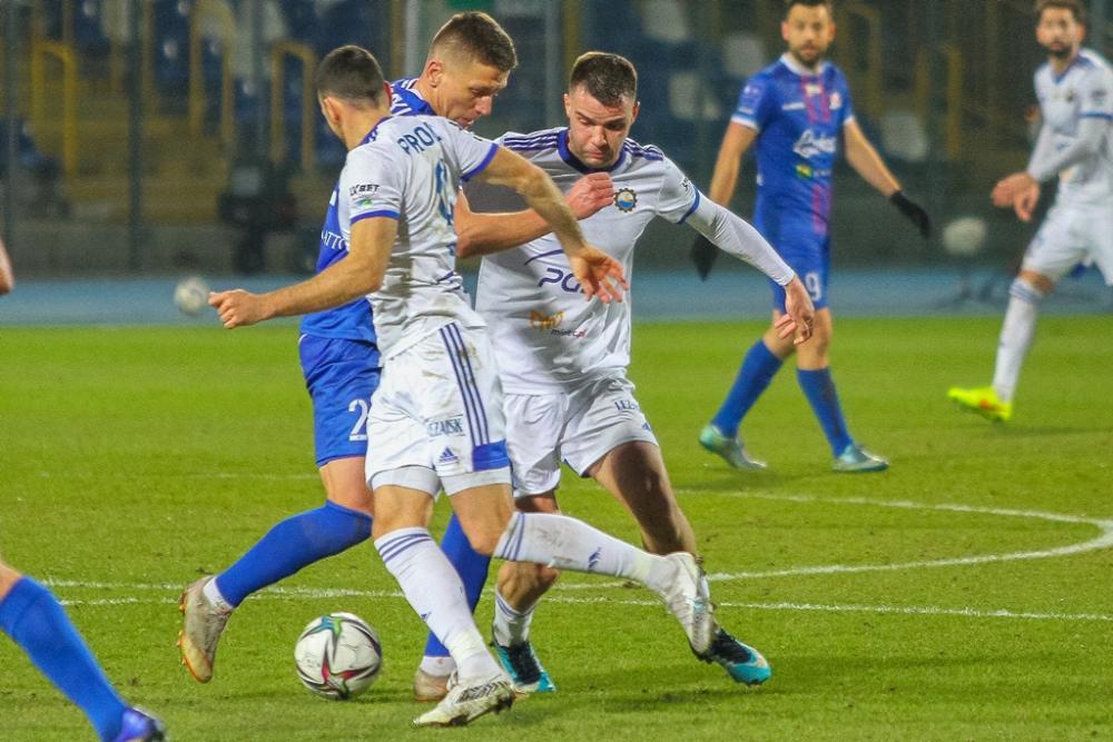 PGE Stal Mielec na własne życzenie przegrała z Wisłą Krakow (fot. Radosław Kuśmierz)