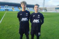 Kolejni zawodnicy Akademii na treningu pierwszej drużyny Stali Mielec