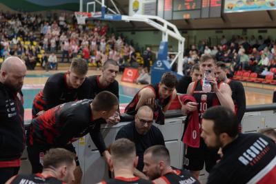 Koniec zwycięskiej serii OPTeam Energia Polska Resovii (fot. Resovia Rzeszów Koszykówka)