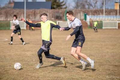 Remis Sokoła Kamień w ostatnim meczu kontrolnym