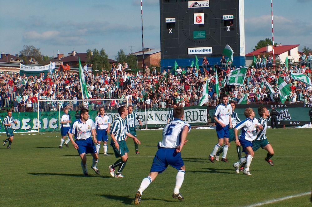 Derby Dębicy po raz 17. Historia rywalizacji Igloopolu i Wisłoki (fot. Wisłoka Dębica/ archiwum)