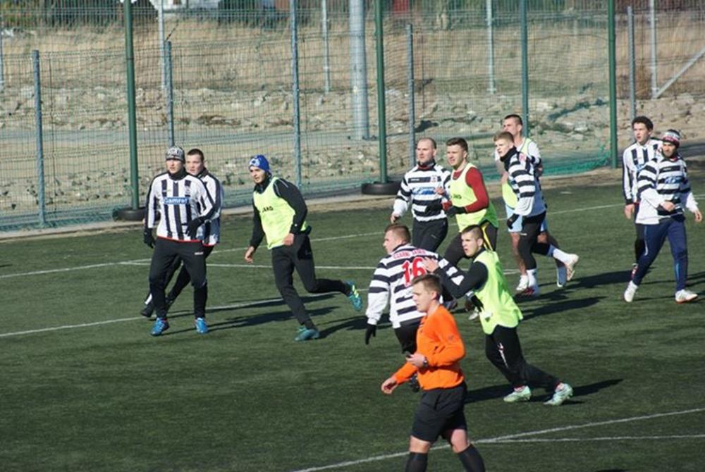 Przełom Besko zremisował z Czarnymi Jasło