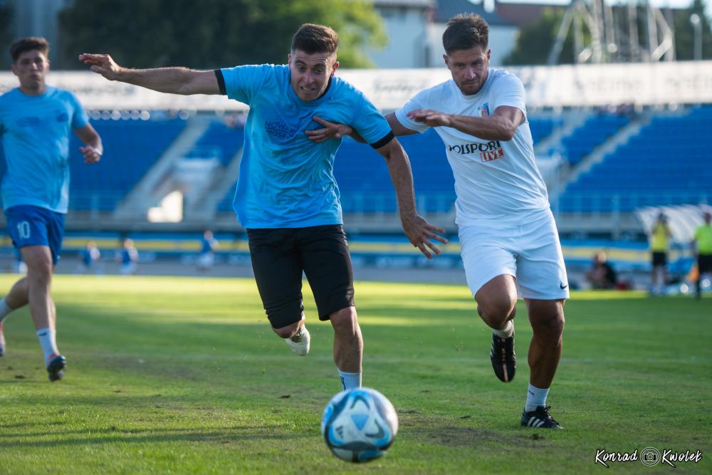 Karpaty Krosno lepsze od Glinika Gorlice w sparingu (fot. Konrad Kwolek/Karpat Krosno)